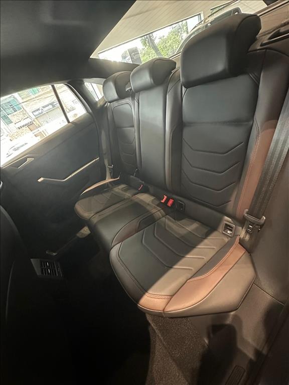 VIRTUS 1.0 200 TSI HIGHLINE AUTOMÁTICO4