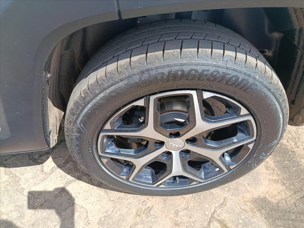 RENEGADE 1.3 T270 TURBO FLEX SAHARA AT612