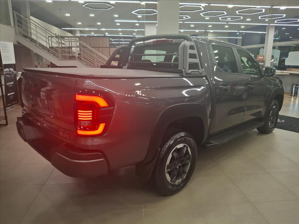 DAKOTA 2.2 TURBO DIESEL WARLOCK 4X4 AUTOMÁTICO5