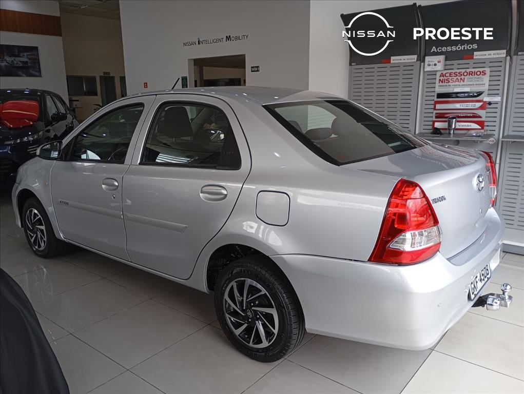 ETIOS 1.5 X SEDAN 16V FLEX 4P AUTOMÁTICO4
