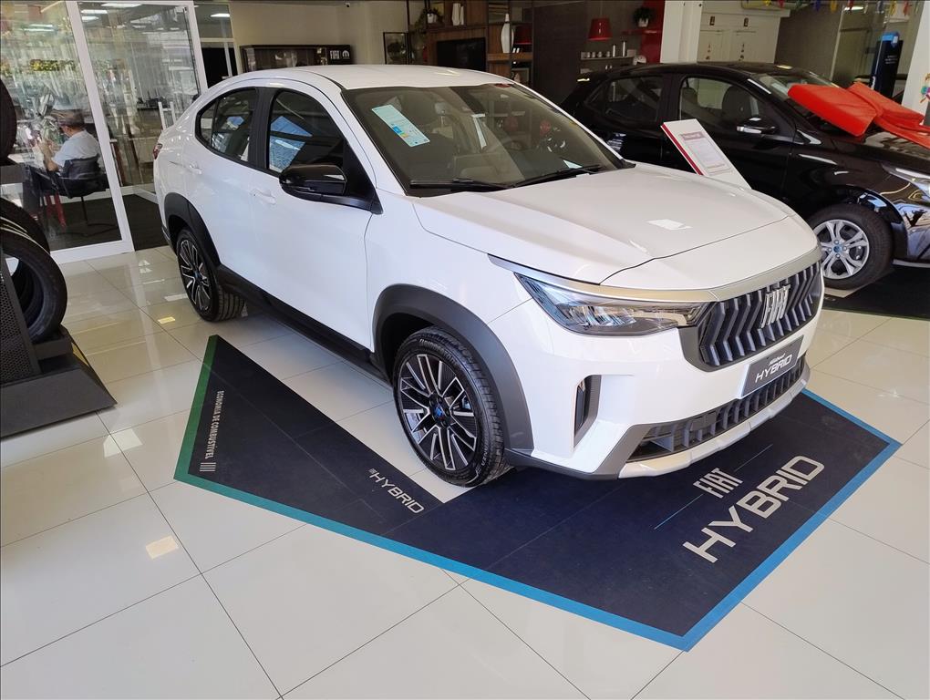 FASTBACK 1.0 TURBO 200 HYBRID AUDACE CVT