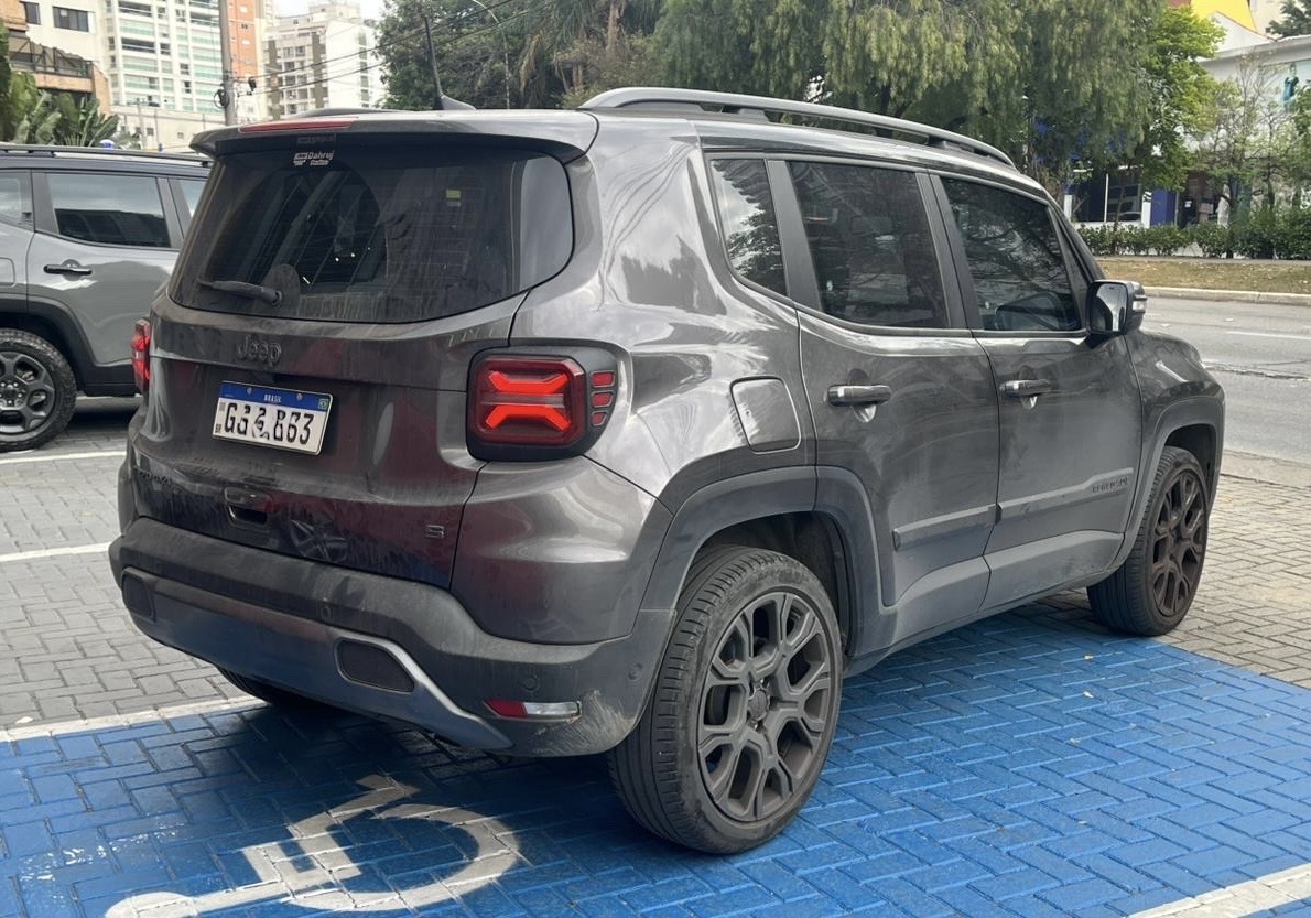 RENEGADE 1.3 T270 TURBO FLEX S 4X4 AT916
