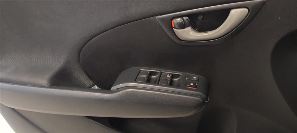 FIT 1.4 DX 16V FLEX 4P MANUAL4