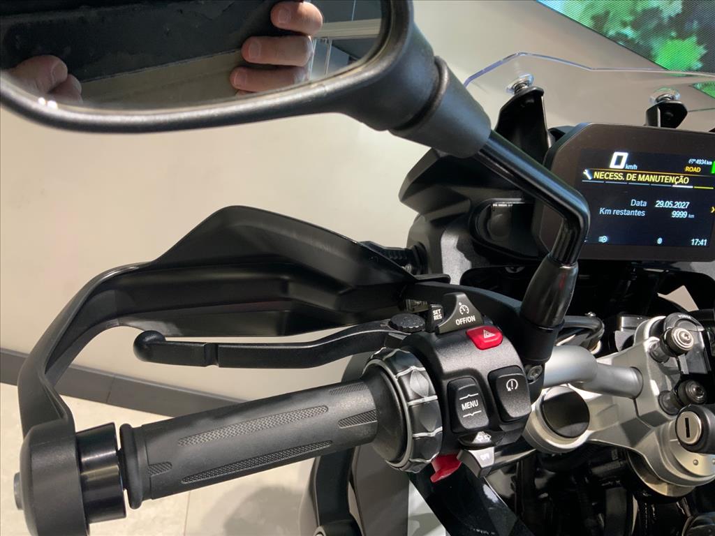 BMW Motorrad-F-800 GS PLUS