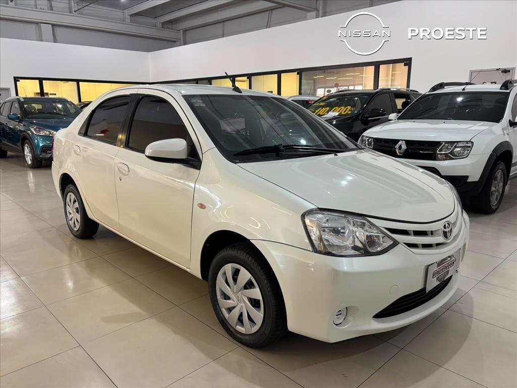 ETIOS 1.5 XS 16V FLEX 4P AUTOMÁTICO0