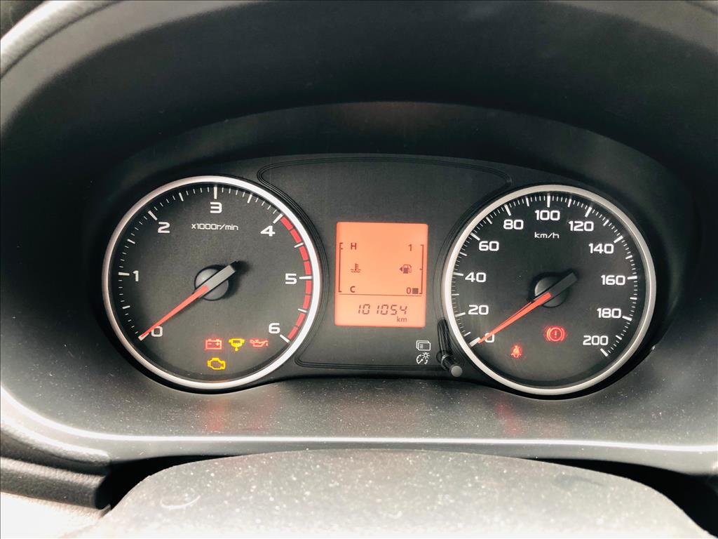 L200 TRITON 2.4 16V TURBO DIESEL GL CD 4X4 MANUAL12