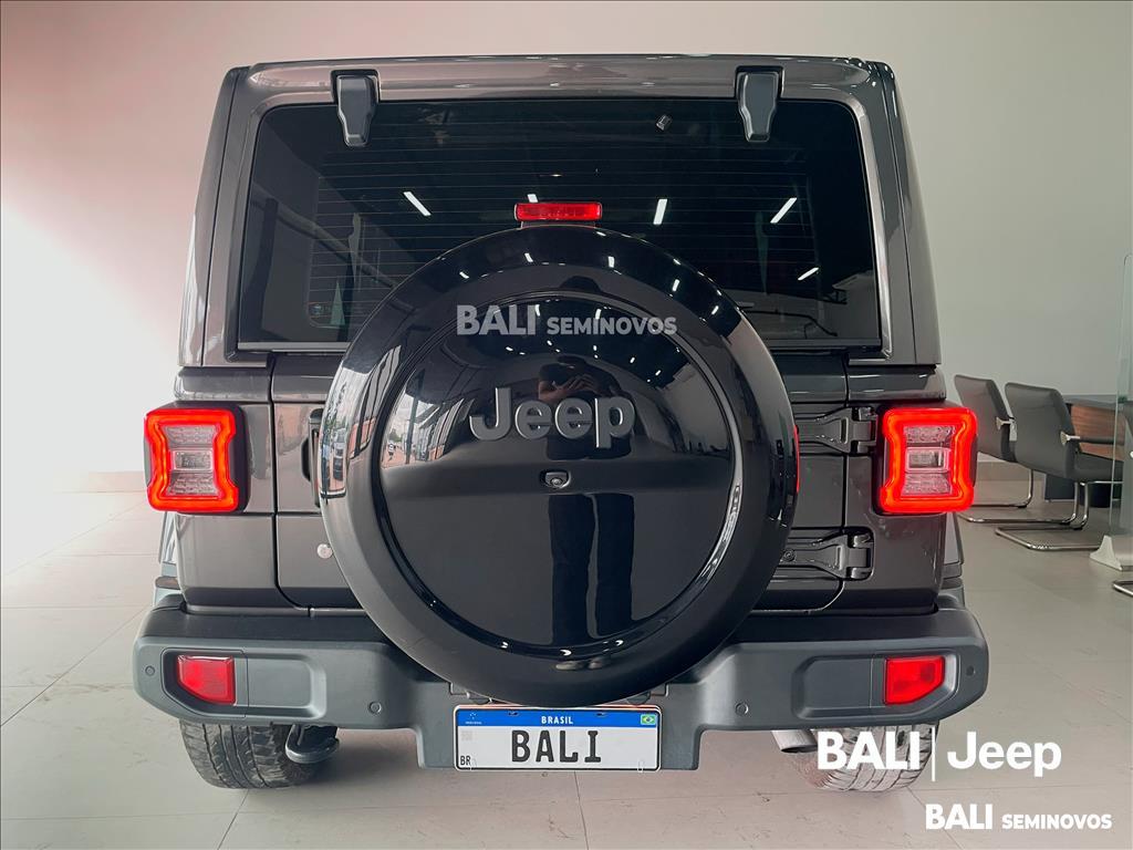 WRANGLER 2.0 TURBO GASOLINA UNLIMITED SAHARA 4P 4X4 AT85