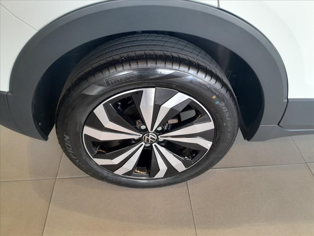 T-CROSS 1.0 200 TSI TOTAL FLEX AUTOMÁTICO5