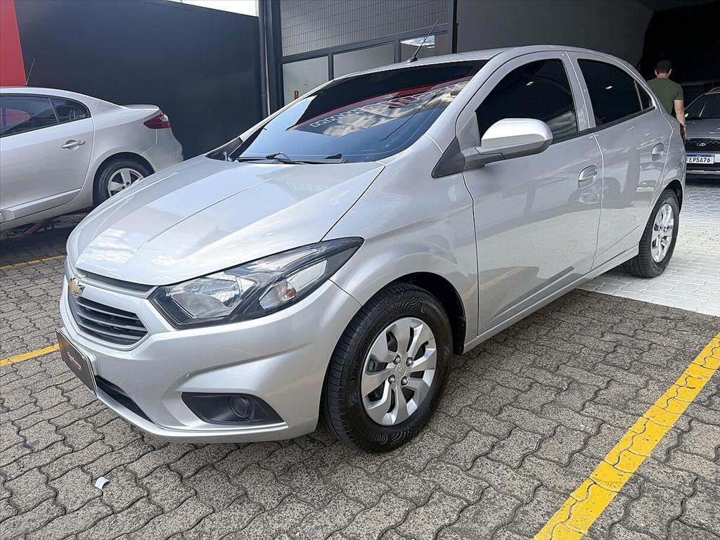 Chevrolet Onix - 1.0 MPFI LT 8V FLEX 4P MANUAL