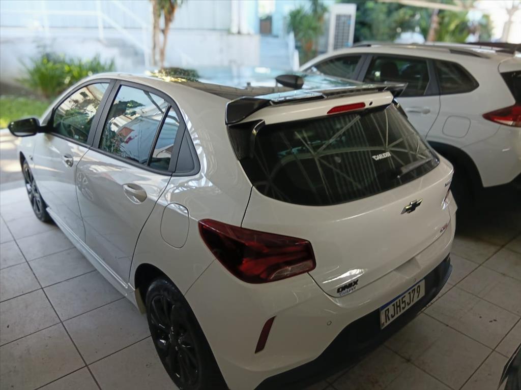 ONIX 1.0 TURBO FLEX RS AUTOMÁTICO10