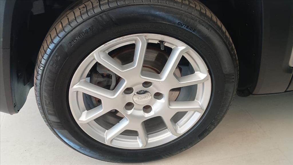 RENEGADE 1.8 16V FLEX SPORT 4P AUTOMÁTICO11