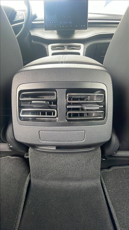 KING 1.5 DM-I PHEV GS AUTOMÁTICO11