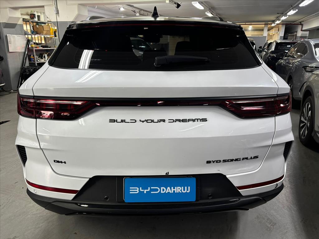 SONG PLUS 1.5 DM-I HÍBRIDO AUTOMÁTICO11