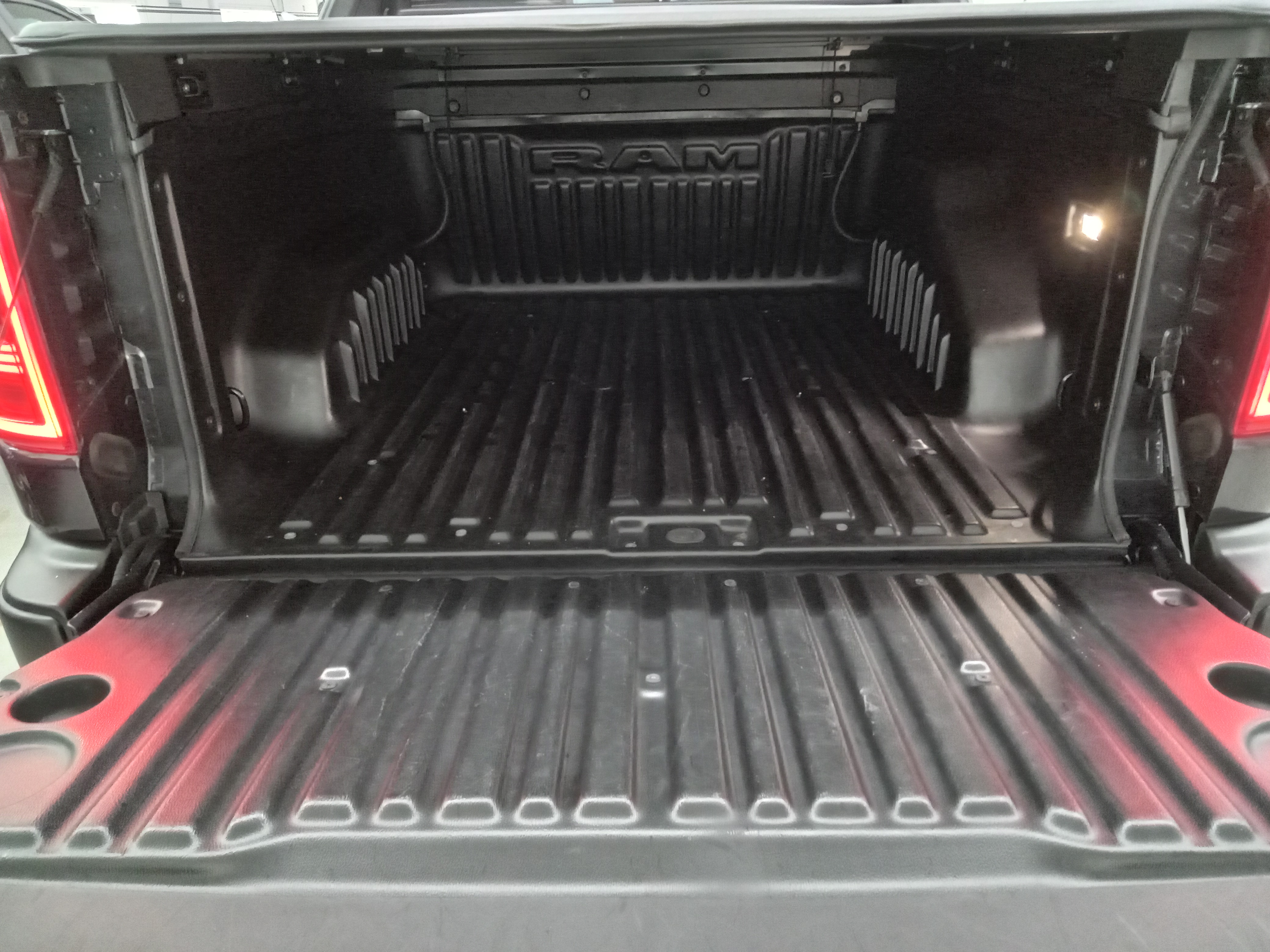 RAMPAGE 2.0 TURBO DIESEL REBEL 4X4 AUTOMÁTICO11