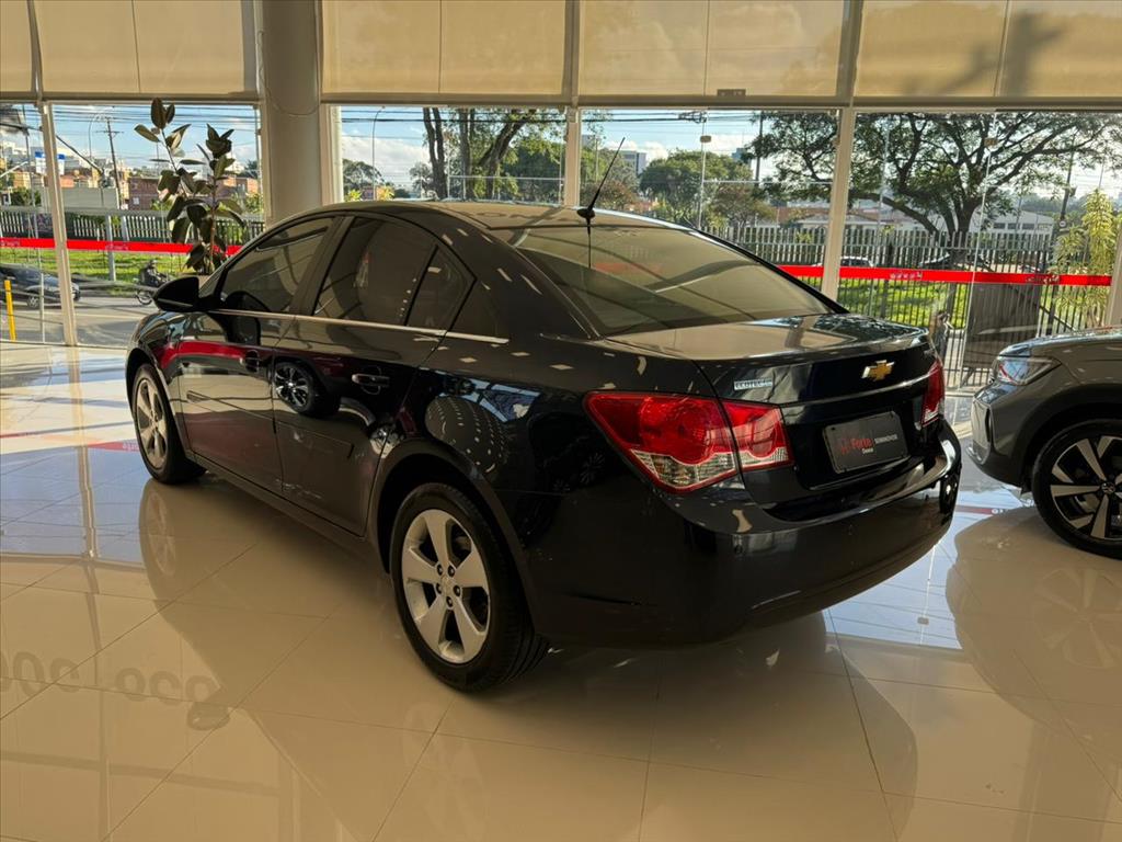 CRUZE 1.8 LT 16V FLEX 4P AUTOMÁTICO3
