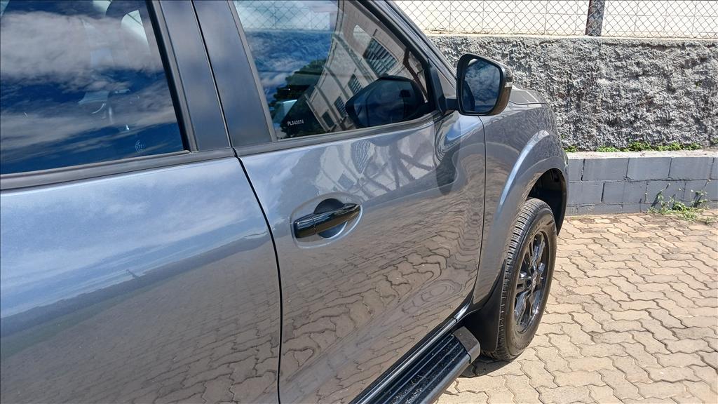 FRONTIER 2.3 16V TURBO DIESEL ATTACK CD 4X4 AUTOMÁTICO11