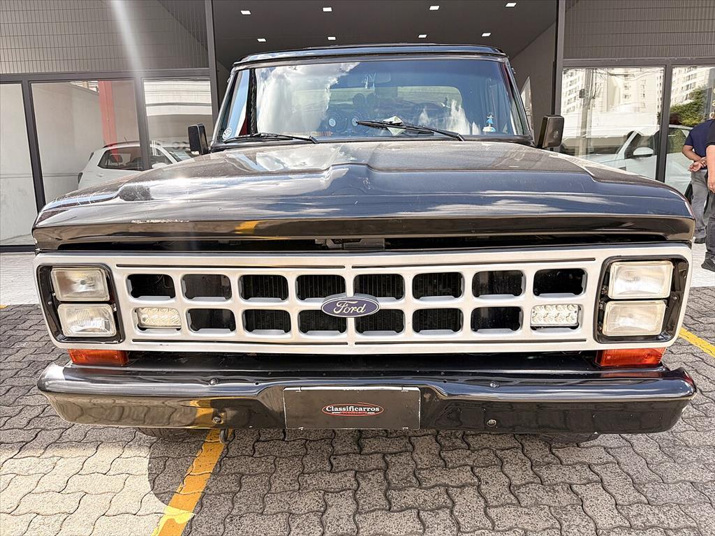 Ford F-1000 - 3.9 SUPER SÉRIE CS 8V DIESEL 2P MANUAL