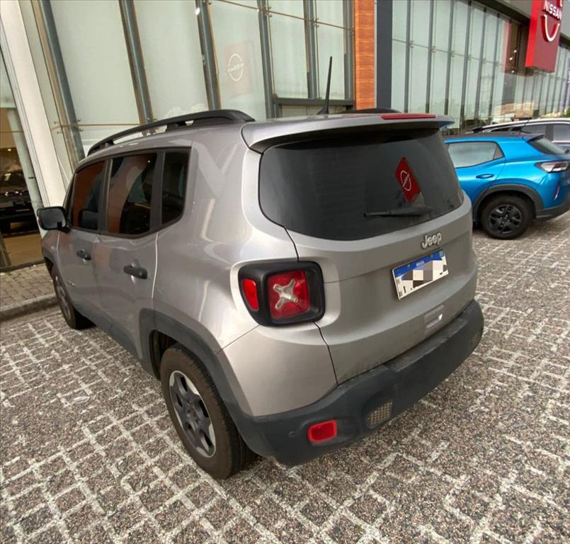 RENEGADE 1.8 16V FLEX 4P AUTOMÁTICO3