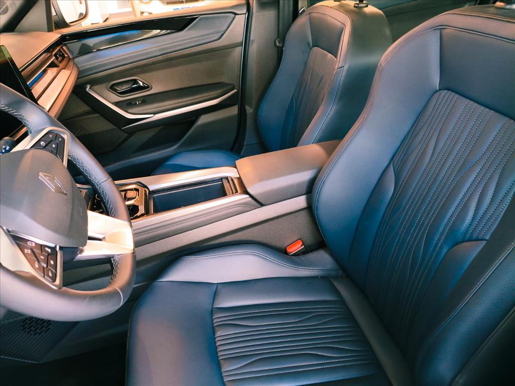 Renault-BOREAL-1.3 TCE FLEX ICONIC EDC