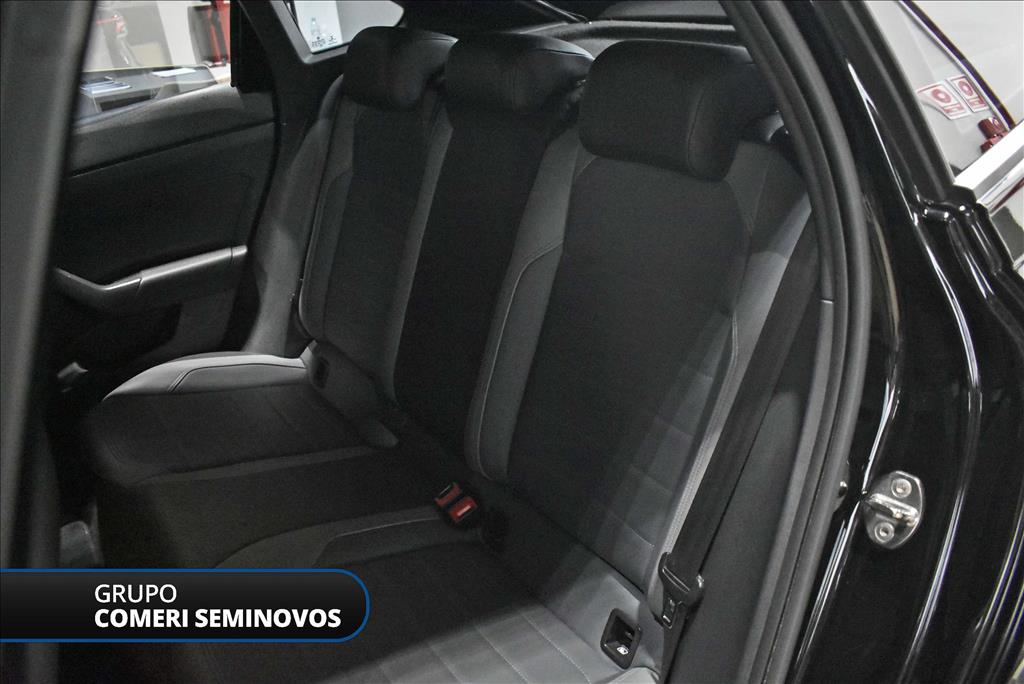 NIVUS 1.0 200 TSI TOTAL FLEX HIGHLINE AUTOMÁTICO7