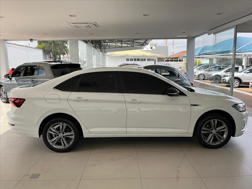 JETTA 1.4 250 TSI TOTAL FLEX R-LINE TIPTRONIC
