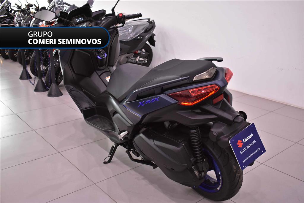 XMAX 250 CONNECTED ABS