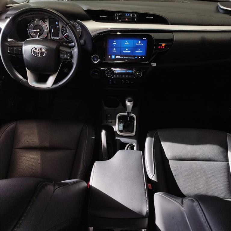 HILUX 2.8 D-4D TURBO DIESEL CD SRX PLUS 4X4 AUTOMÁTICO14