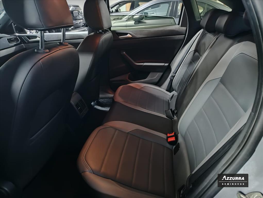 NIVUS 1.0 200 TSI TOTAL FLEX HIGHLINE AUTOMÁTICO13