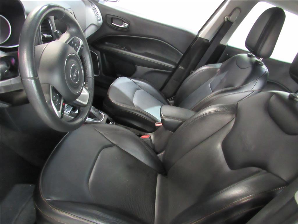 COMPASS 2.0 16V FLEX LONGITUDE AUTOMÁTICO