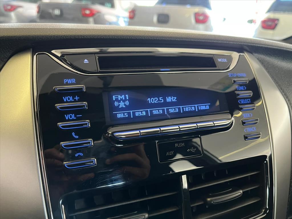 YARIS 1.3 16V FLEX XL LIVE MULTIDRIVE11