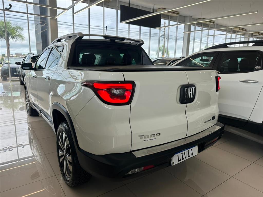 TORO 2.0 16V TURBO DIESEL VOLCANO 4WD AT93