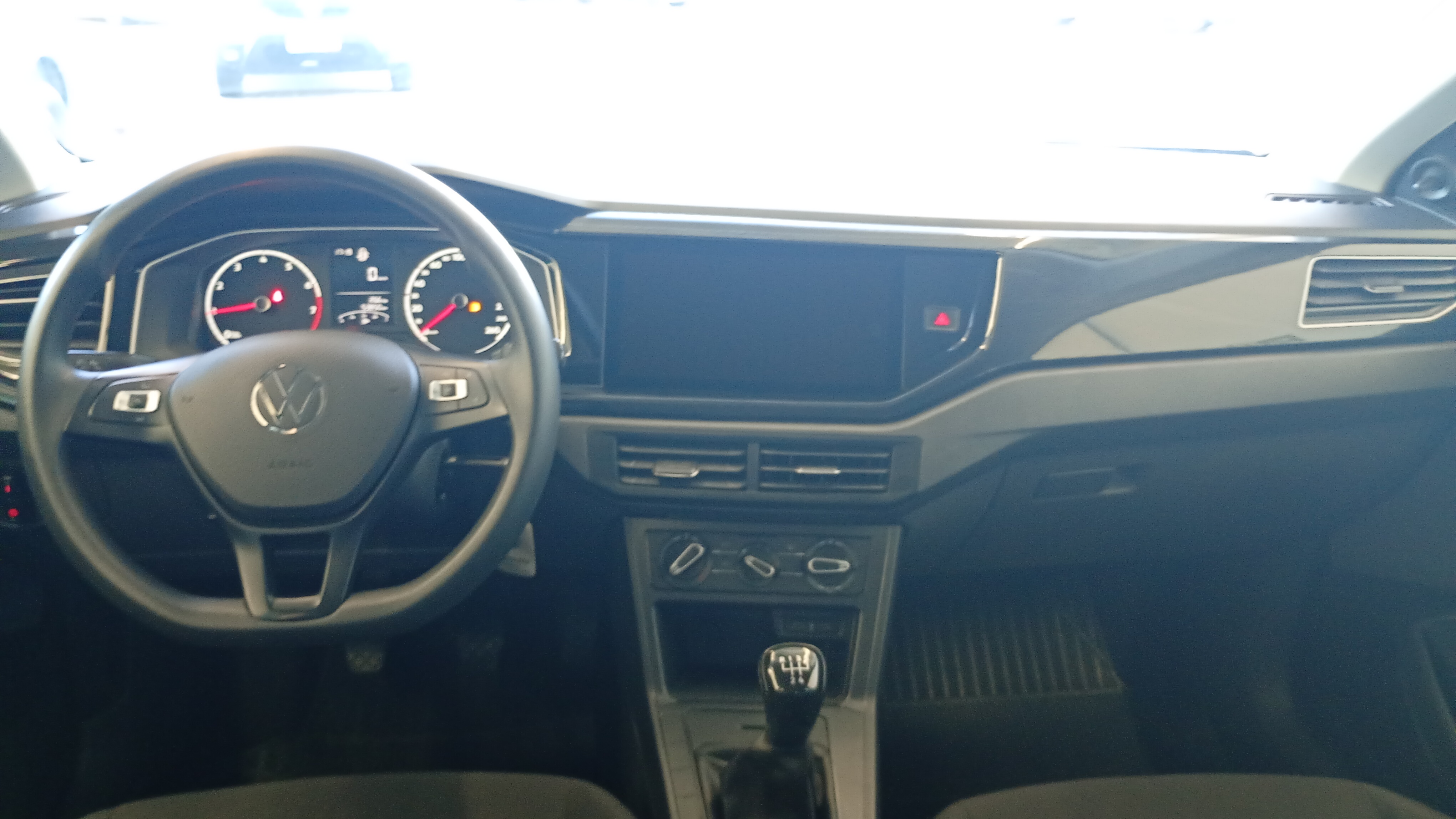POLO 1.0 MPI TRACK MANUAL5
