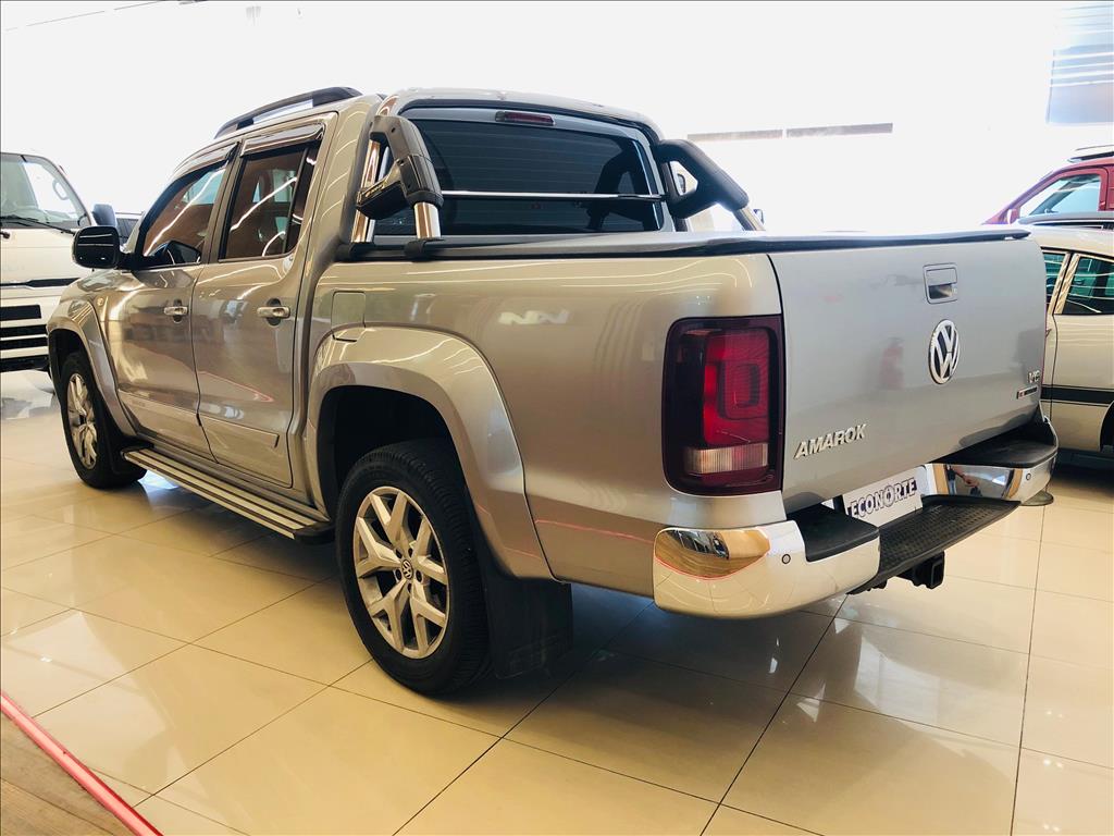 AMAROK 3.0 V6 TDI DIESEL HIGHLINE CD 4MOTION AUTOMÁTICO5