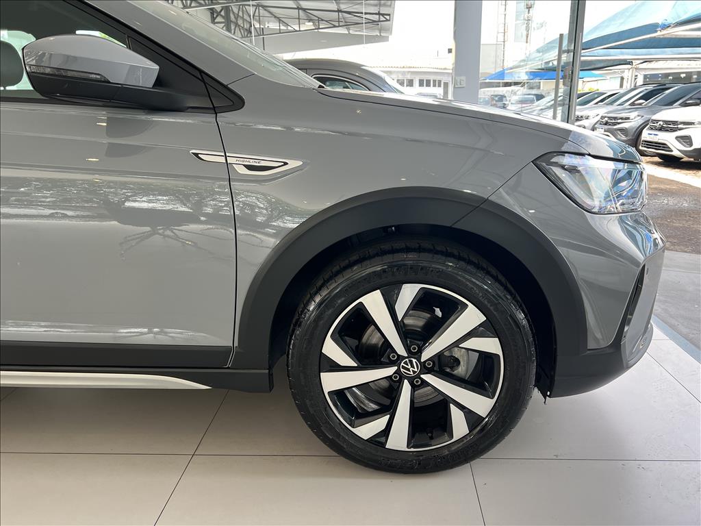 NIVUS 1.0 200 TSI TOTAL FLEX HIGHLINE AUTOMÁTICO4