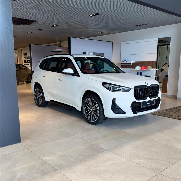 X1 2.0 16V TURBO GASOLINA SDRIVE20I M SPORT STEPTRONIC3