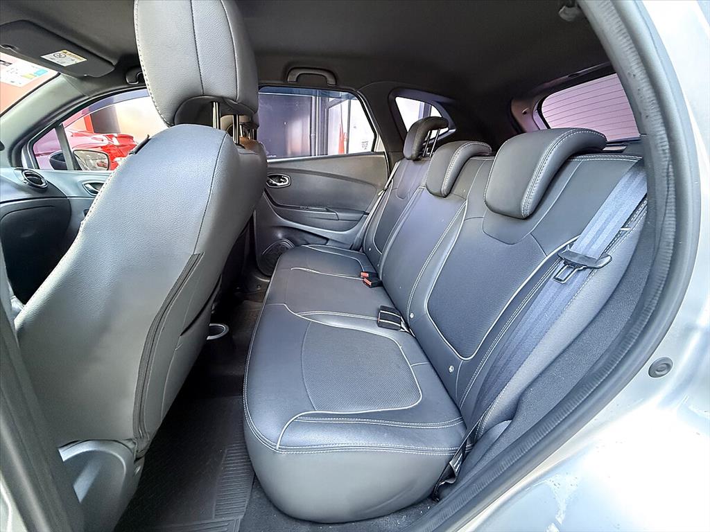 Renault Captur - 1.6 16V SCE FLEX LIFE X-TRONIC