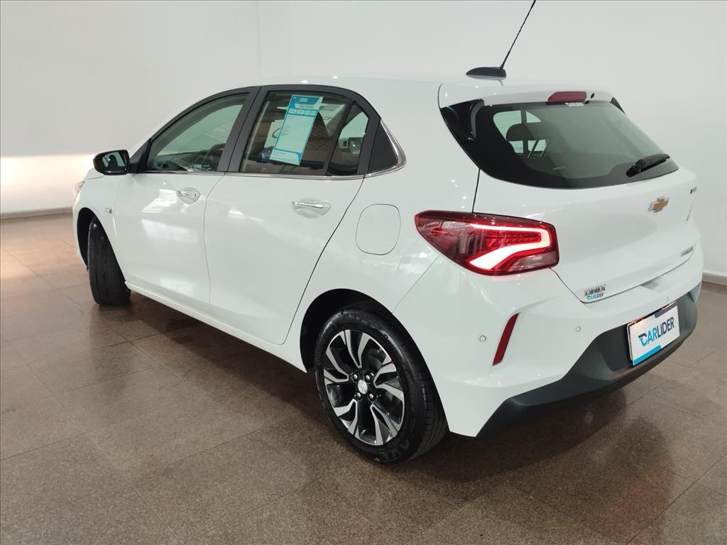 ONIX 1.0 TURBO FLEX PREMIER AUTOMÁTICO8