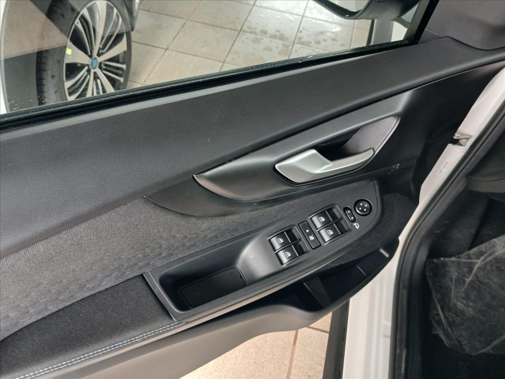FASTBACK 1.0 TURBO 200 HYBRID AUDACE CVT11