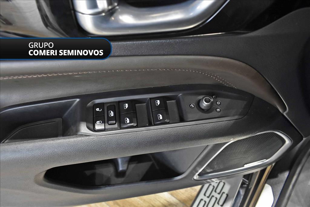 COMMANDER 1.3 T270 TURBO FLEX OVERLAND AT615