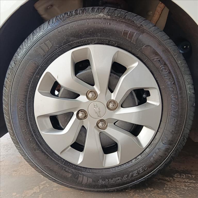 ONIX 1.0 MPFI LT 8V FLEX 4P MANUAL11