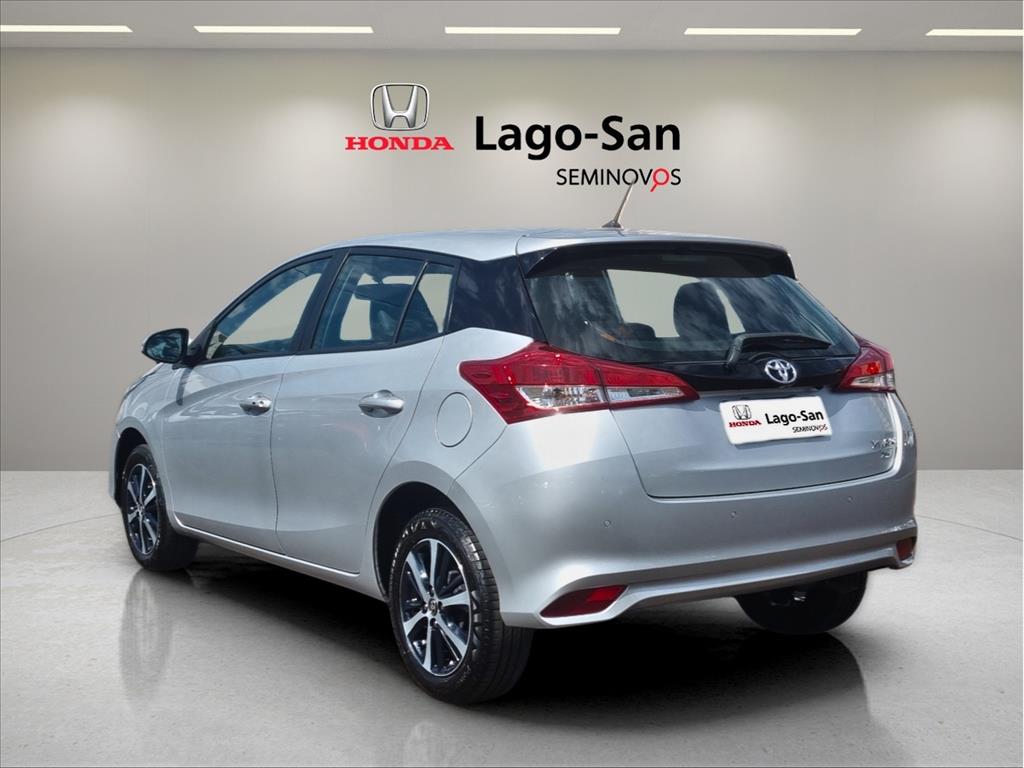YARIS 1.5 16V FLEX XLS CONNECT MULTIDRIVE3