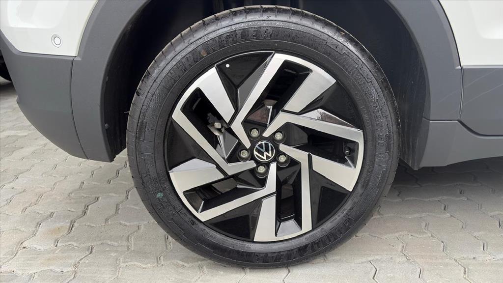 T-CROSS 1.4 250 TSI TOTAL FLEX HIGHLINE AUTOMÁTICO11