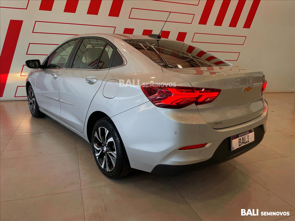 ONIX PLUS 1.0 TURBO FLEX PREMIER AUTOMÁTICO5