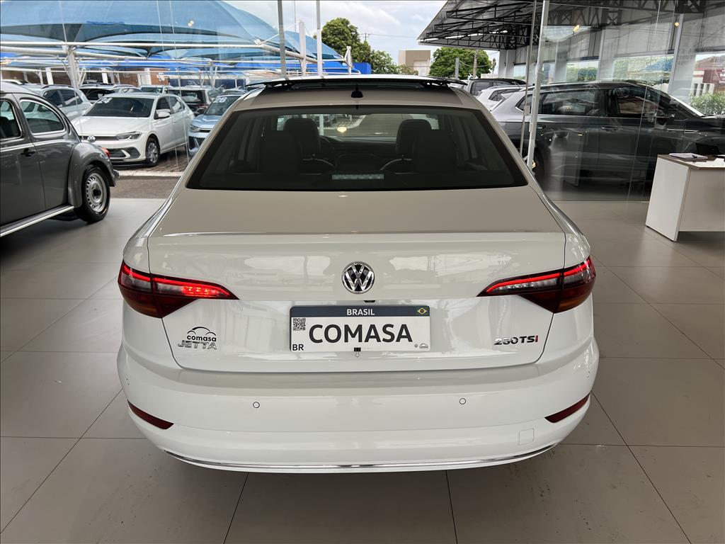 JETTA 1.4 250 TSI TOTAL FLEX COMFORTLINE TIPTRONIC6