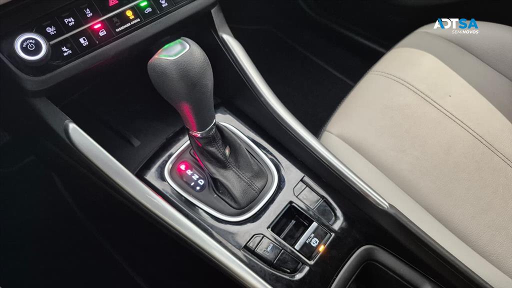 FIAT FASTBACK 1.0 TURBO 200 HYBRID IMPETUS CVT