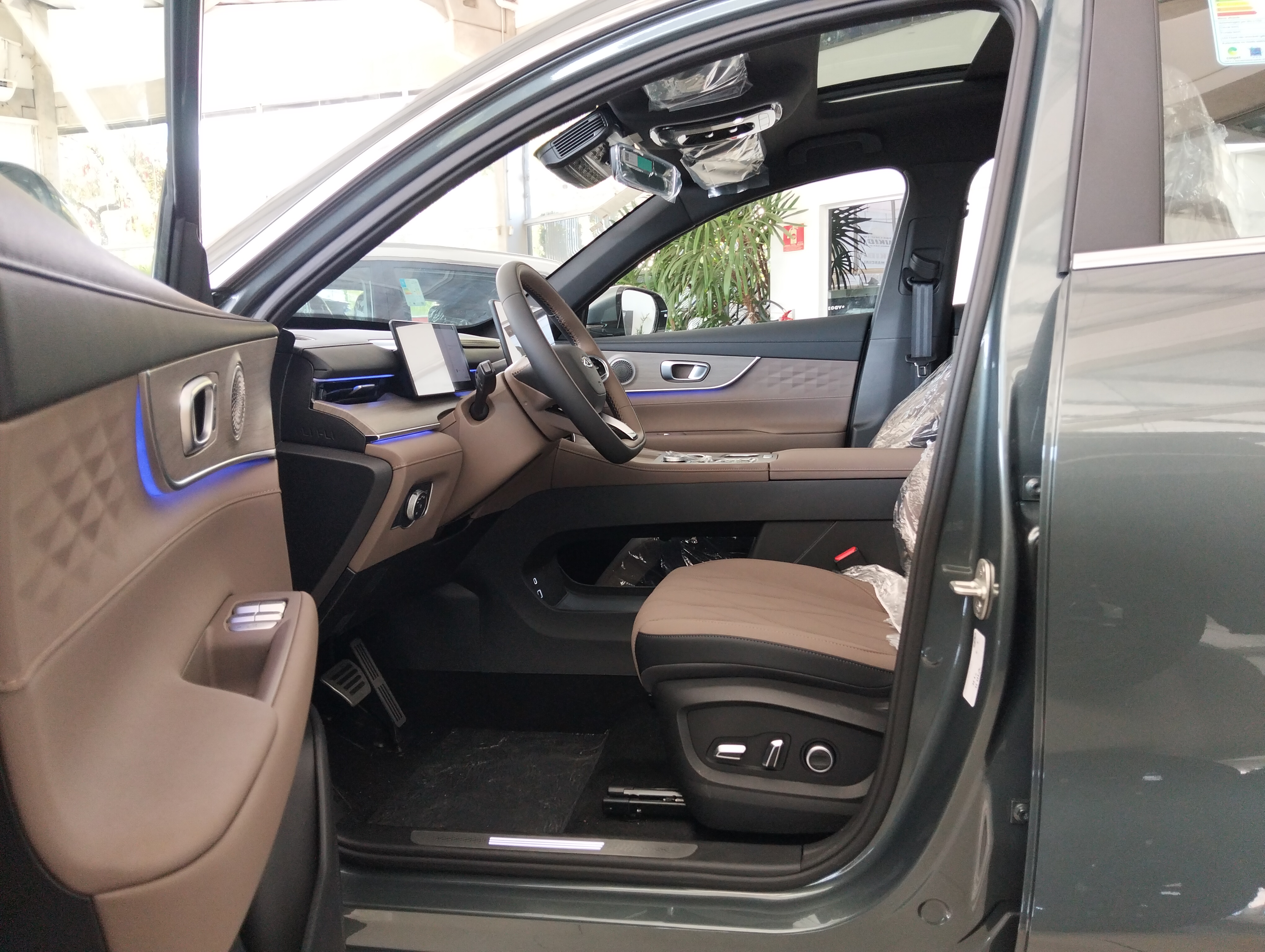 TIGGO 8 PRO 1.5 TGDI PHEV DHT8