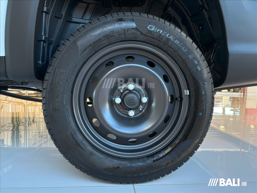 STRADA 1.3 FIREFLY FLEX FREEDOM CD MANUAL6