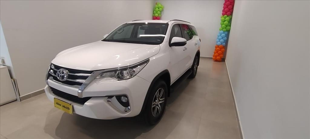 HILUX 2.7 SRV 4X2 CD 16V FLEX 4P AUTOMÁTICO1