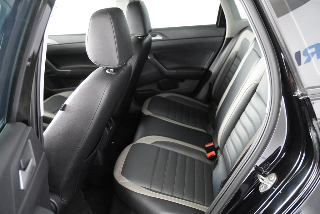 NIVUS 1.0 200 TSI TOTAL FLEX COMFORTLINE AUTOMÁTICO9