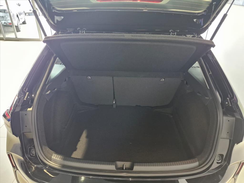 NIVUS 1.0 200 TSI TOTAL FLEX SENSE AUTOMÁTICO10